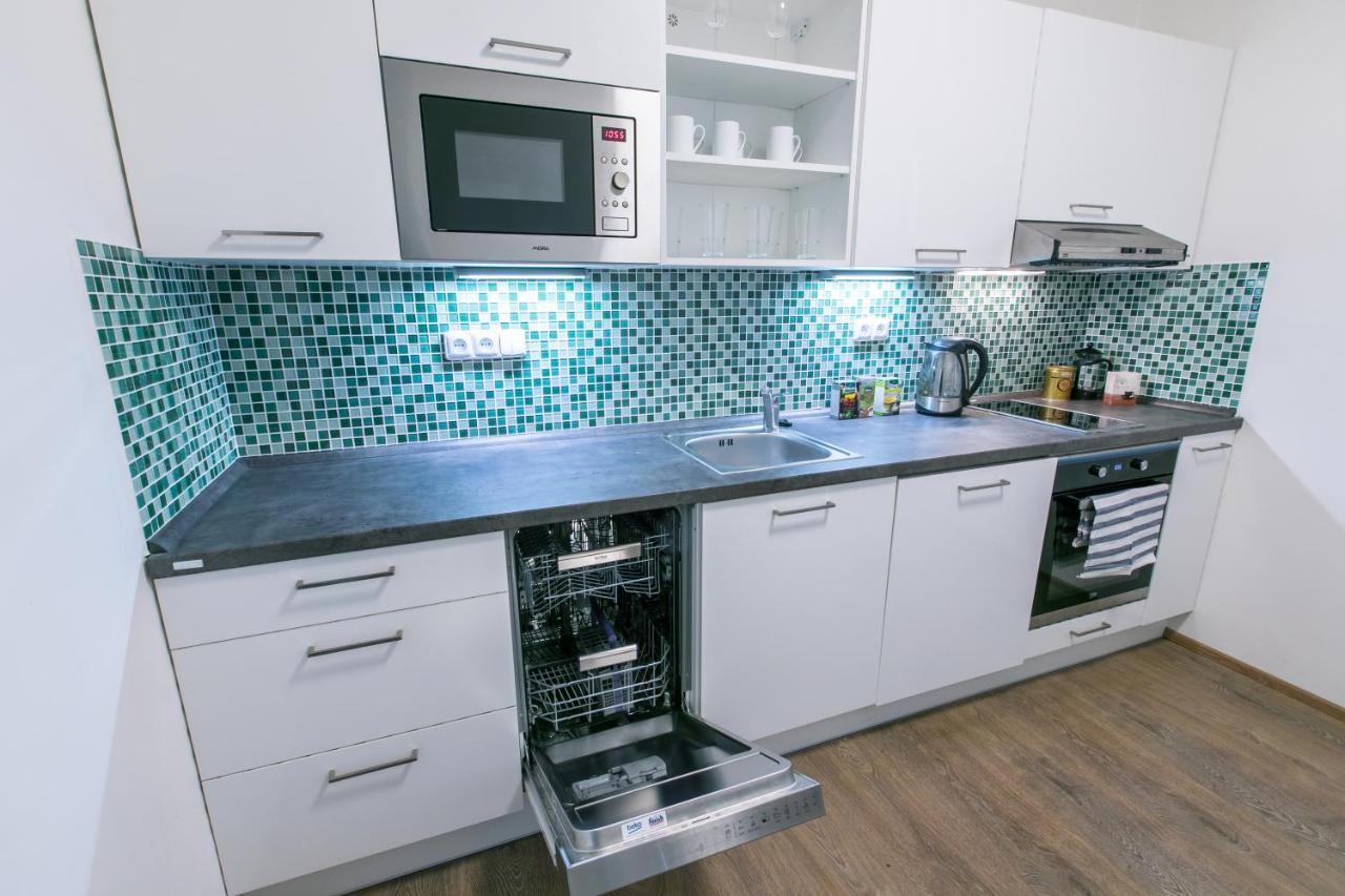 Cozy Apartment In Quiet Courtyard Near Charles Bridge براغ المظهر الخارجي الصورة